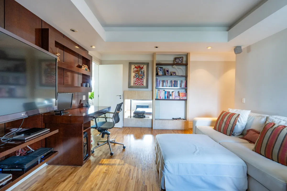 Imagem Apartamento para venda em Vila Andrade com 3 quartos, sendo 3 suítes, 260m2
