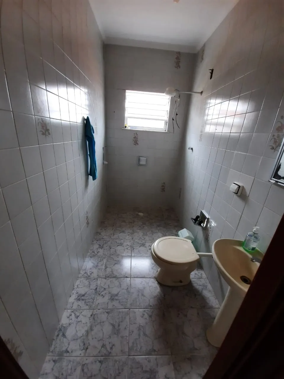 Imagem Comercial à venda 3 Quartos, 1 Suite, 1 Vaga, 245M², Vila Rica, Pindamonhangaba - SP