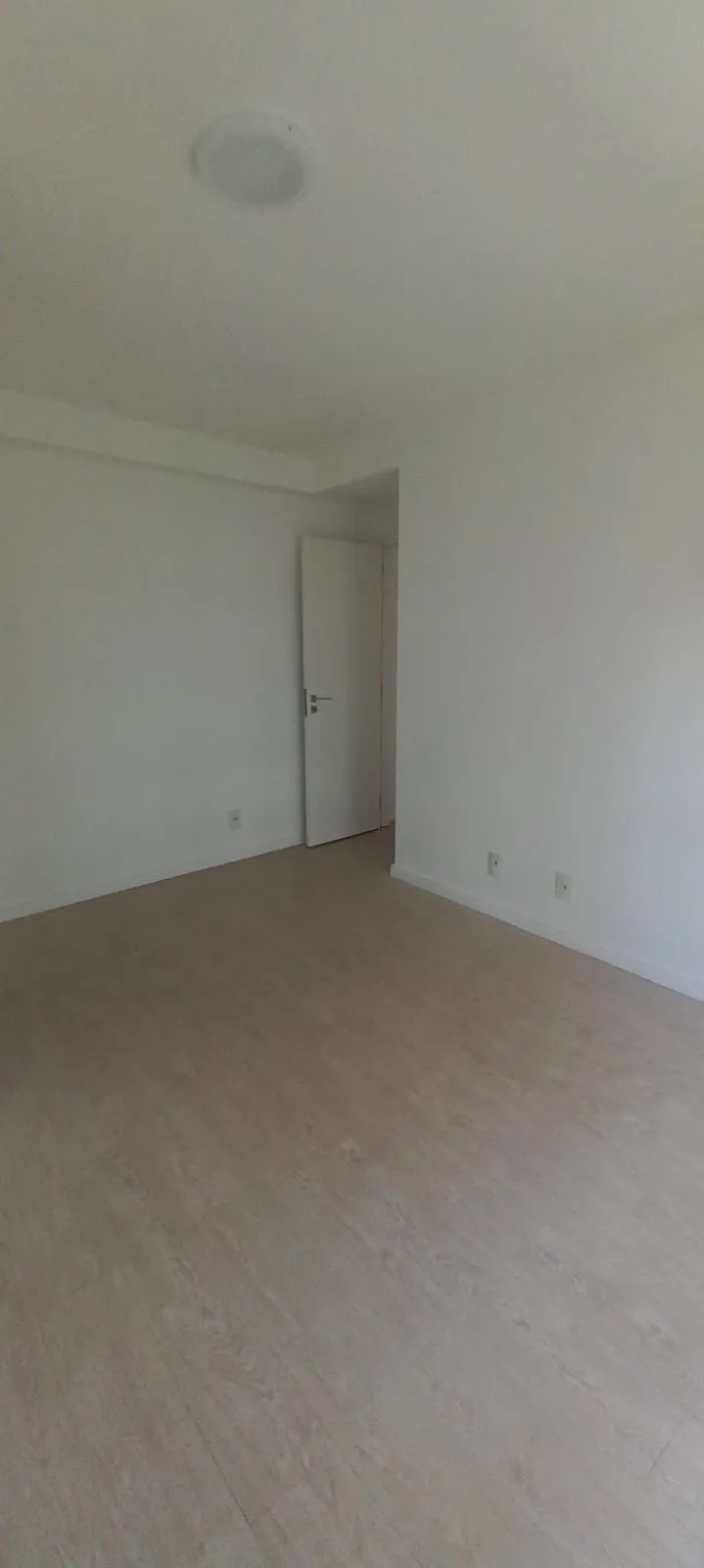 Imagem APARTAMENTO 02 DORMITÓRIOS , SUÍTE E VAGA COBERTA
