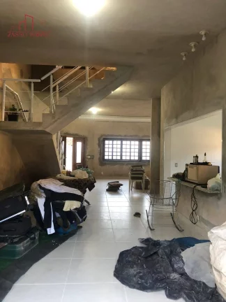 Imagem Belíssima casa em Mongaguá - Estuda permuta.