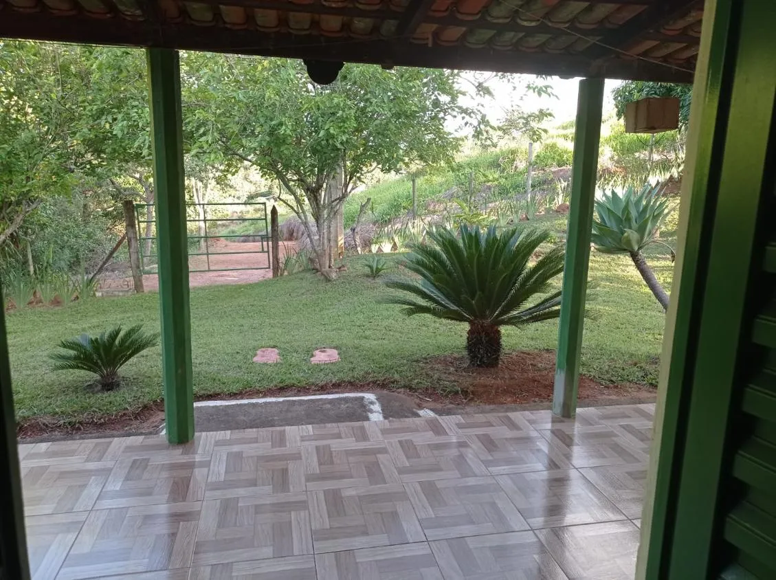 Imagem Vendo chácara em Crucilândia/MG - com 4.500 m² de área
