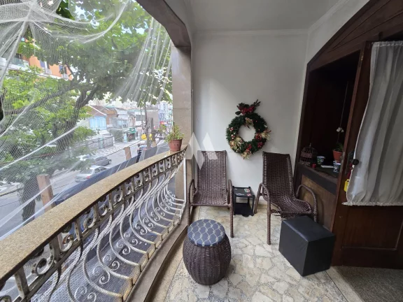 Imagem Apartamento Residencial à venda com 4 dormitórios e na quadra da praia no Boqueirão em Santos/SP