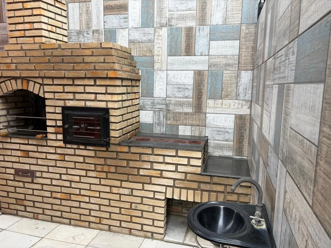 Imagem Casa para Venda em Parnamirim, Nova Parnamirim, 2 dormitórios, 2 suítes, 3 banheiros, 1 vaga