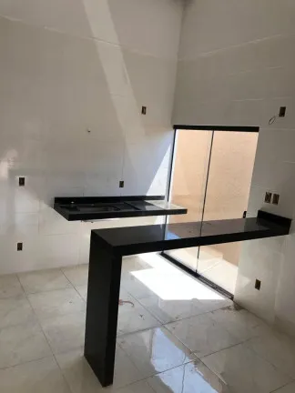 Imagem Casa com 3 Quartos à Venda, 103 m² em Condomínio das Esmeraldas - Goiânia