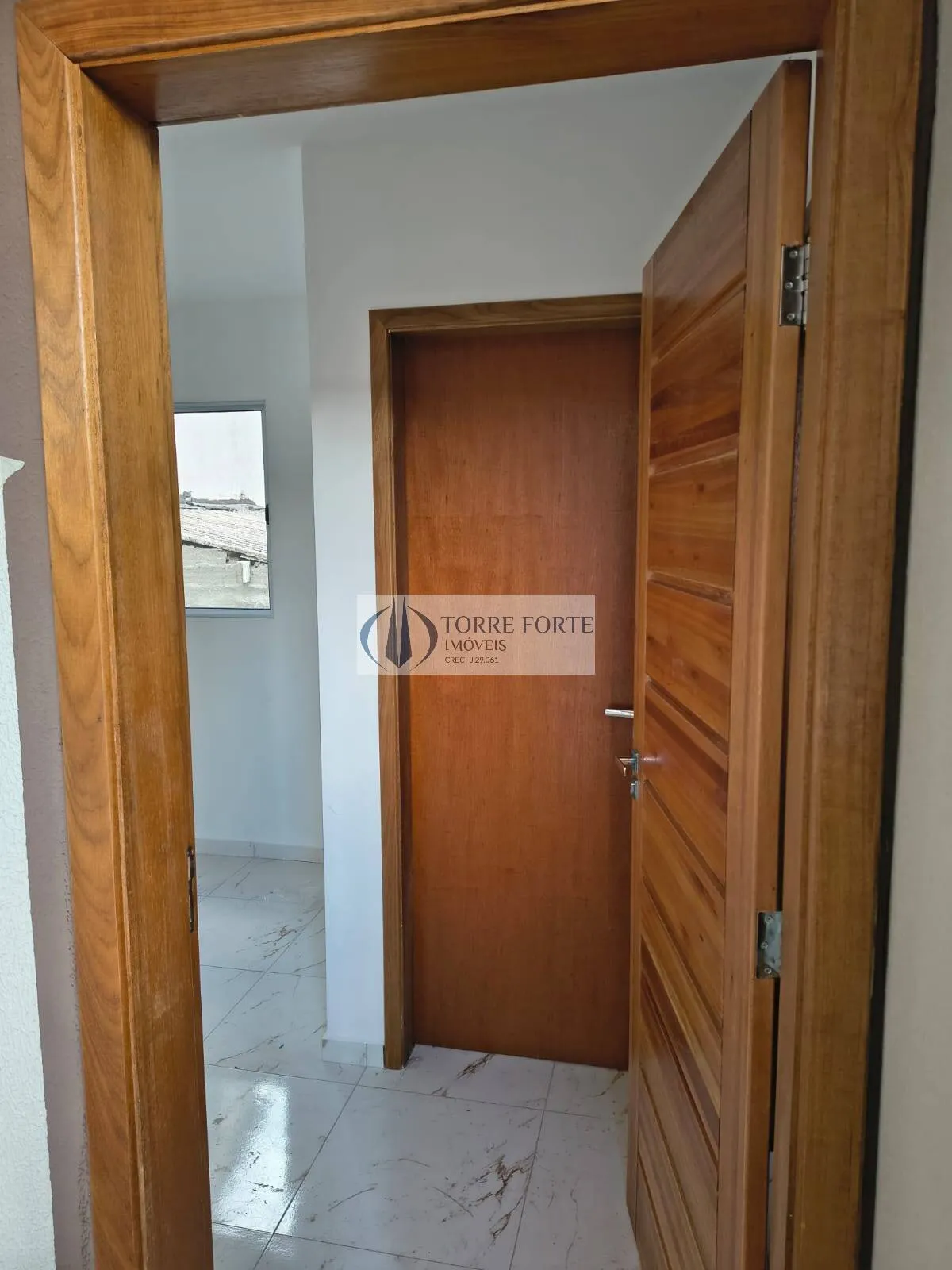 Imagem Oportunidade Apartamento com 2 Dormitórios Próximo ao Metrô Guilhermina