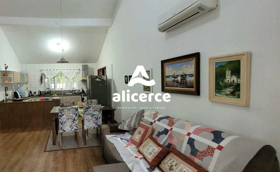 Imagem Casa à venda com 4 quartos 1 suíte, 162m² em Campeche Florianópolis