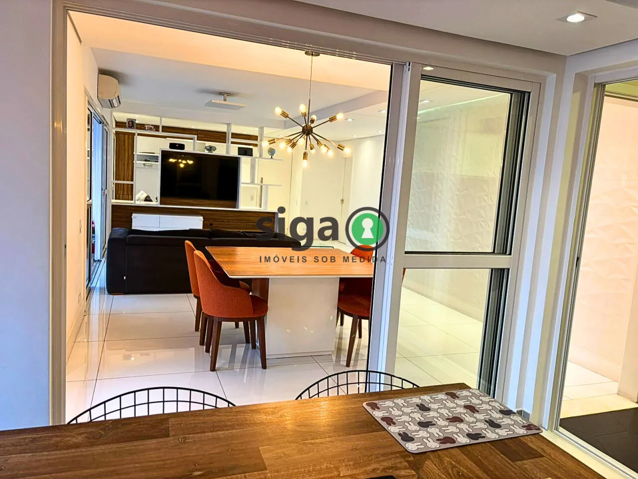 Imagem Apartamento de 200m2, com 3 suites e 3 vagas à venda no Panamby