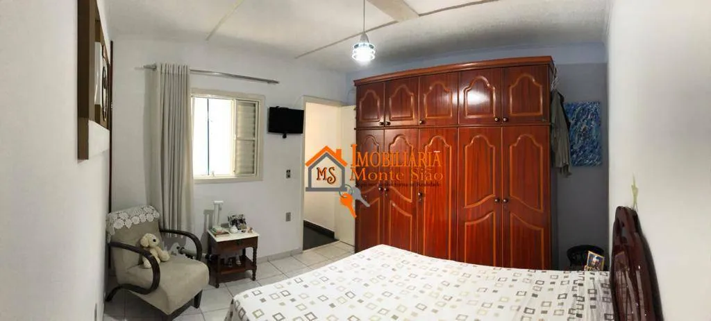 Imagem Casa com 3 dormitórios à venda, 169 m² por R$ 550.000,00 - Vila Rosália - Guarulhos/SP