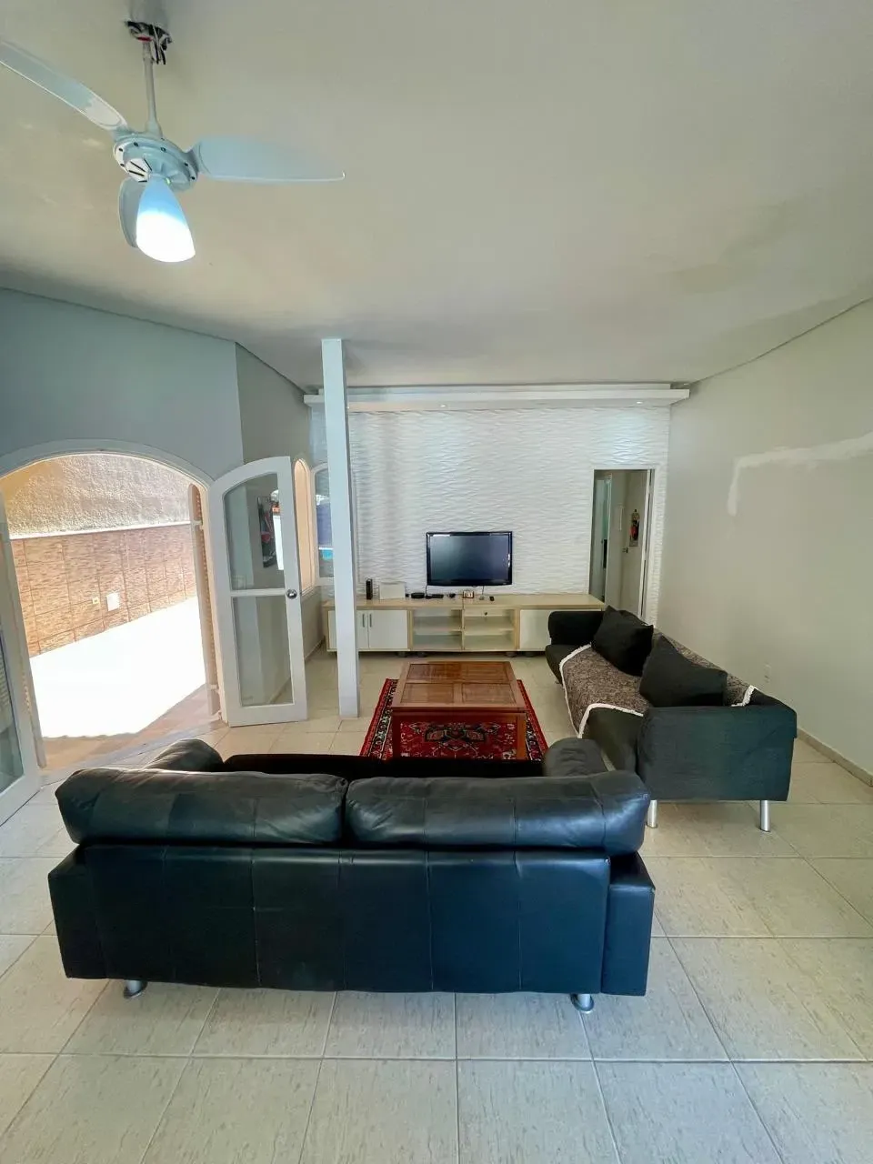Imagem Casa com 4 Quartos à Venda, 210 m² em Enseada - Guarujá