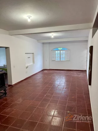 Imagem Casa de 2 pavimentos e com 6 Quartos proximo a praia do riacho