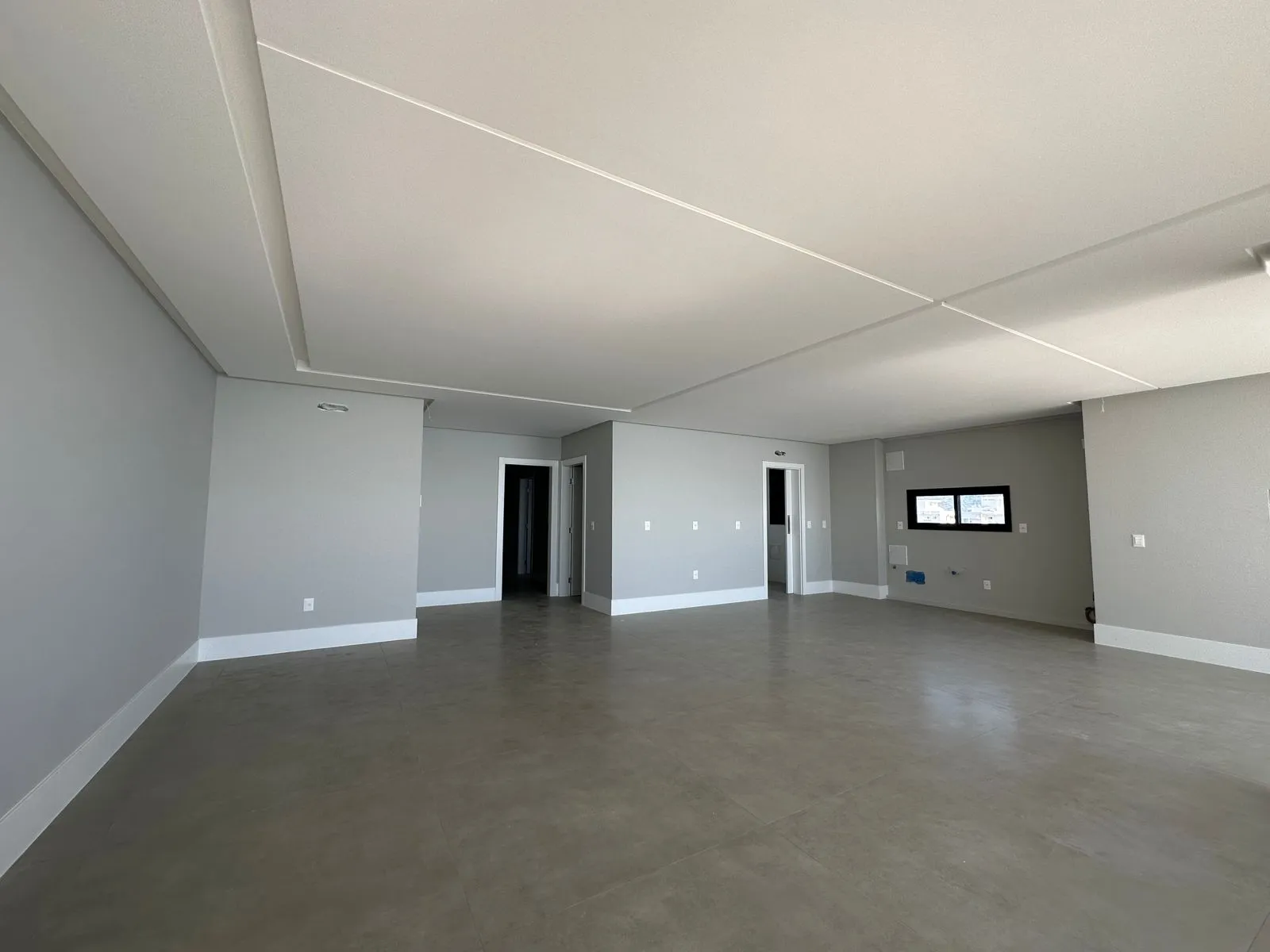 Imagem Apartamento com vista para o mar à venda com 200m2 por R$ 5.150.000,00