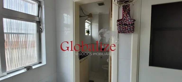 Imagem Apartamento 2 dormitórios, vaga demarcada, dependência completa no Campo Grande em Santos por R$580.000,00