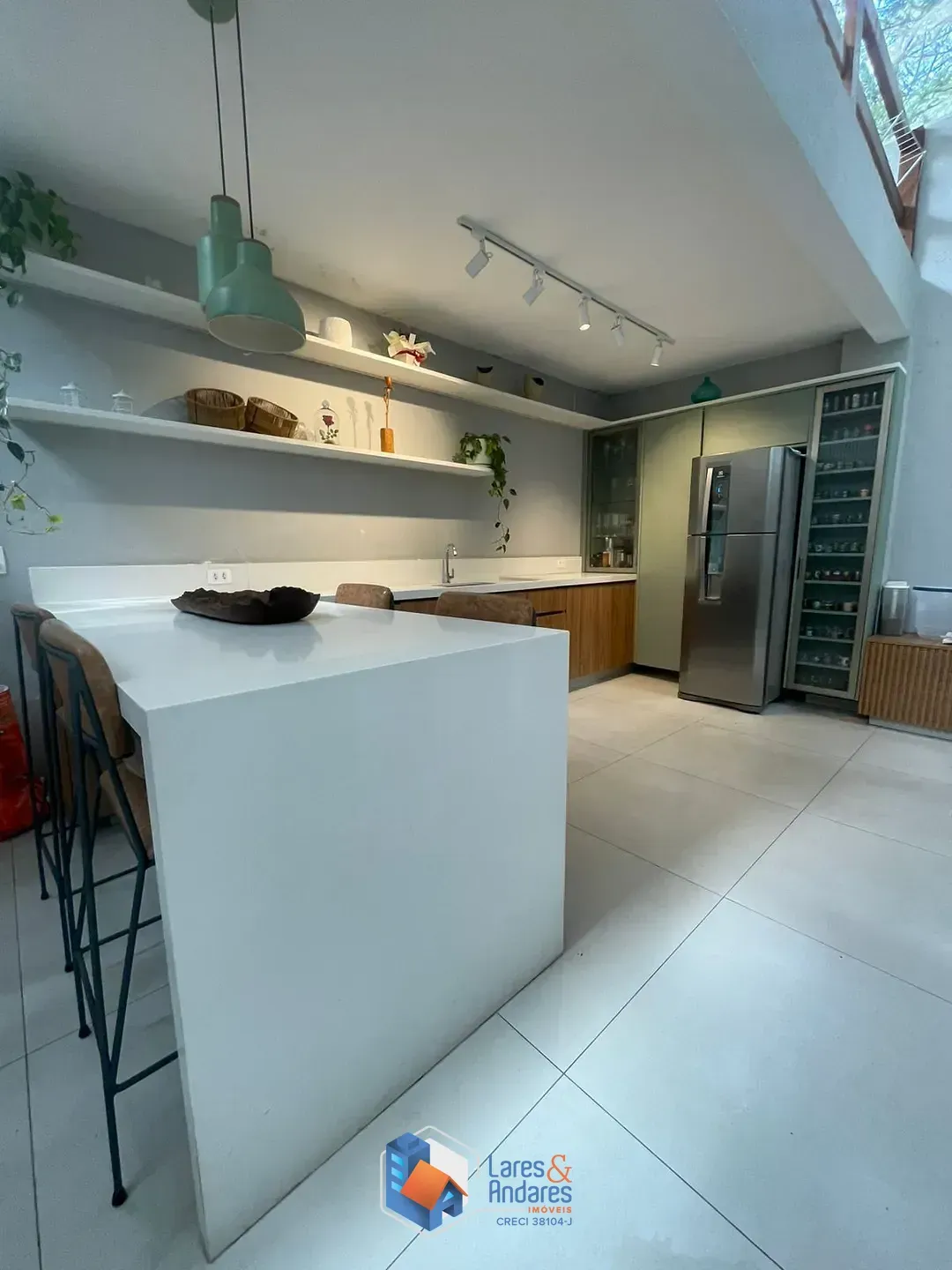 Imagem Casa para venda em Chácara Santo Antônio (Zona Sul) com 2 quartos, sendo 1 suíte, 140m²