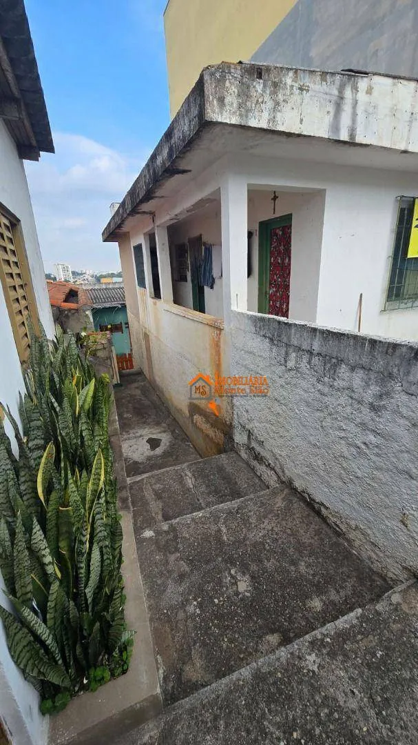 Imagem Casa com 5 dormitórios à venda, 269 m² por R$ 1.000.000,00 - Jardim Santa Mena - Guarulhos/SP