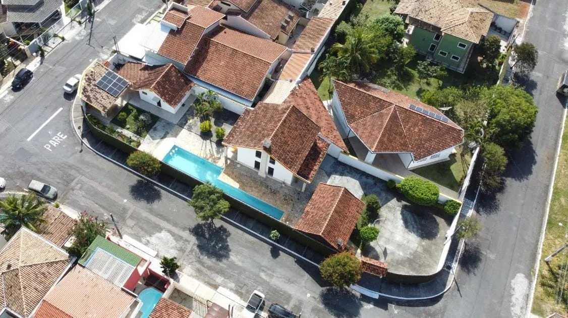 Foto do imóvel Casa à venda 2 Quartos, 1 Suite, 5 Vagas, 900M², Vila São Geraldo, Taubaté - SP