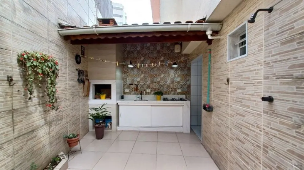 Imagem CASA COM 120,00 m² - GUILHERMINA - PRAIA GRANDE SP