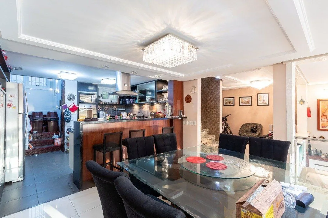 Imagem Casa Condominio para Venda - 381.1m², 4 dormitórios, sendo 2 suites, 4 vagas - Santa Tereza