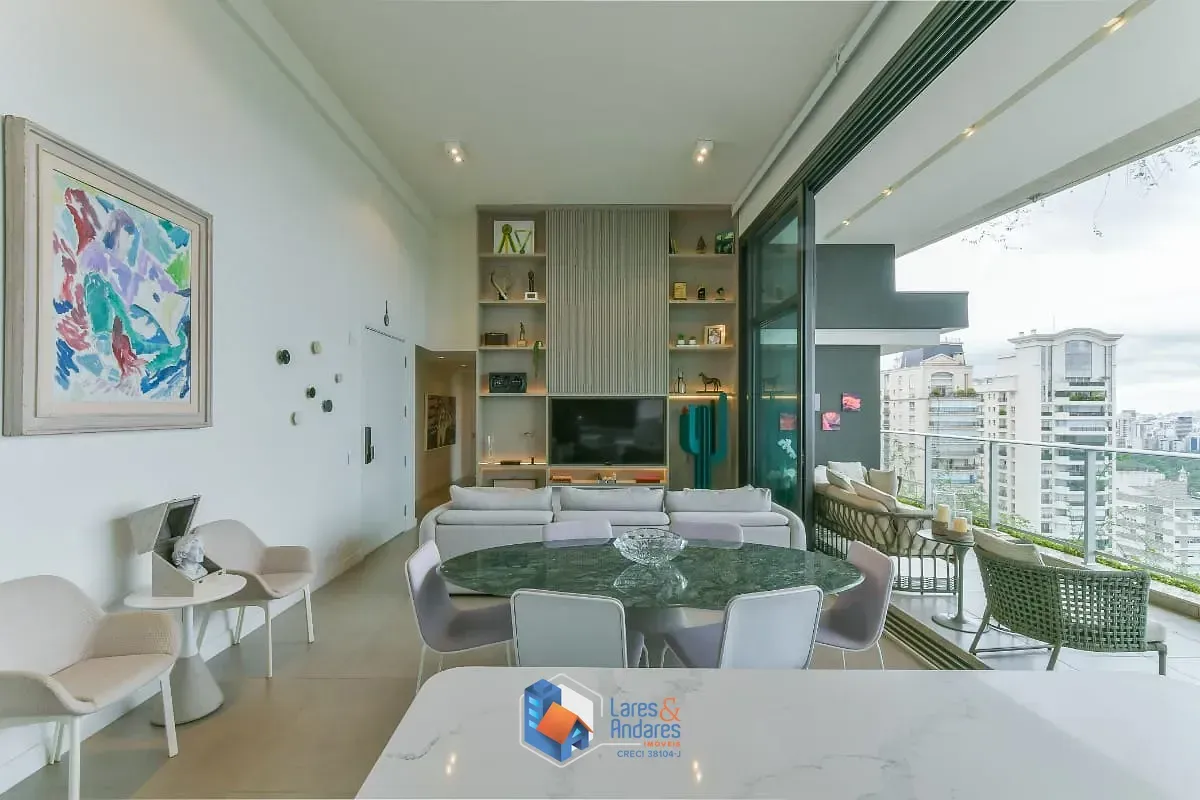 Imagem Apartamento para venda em Cerqueira César com 3 quartos, sendo 3 suítes, 175m²