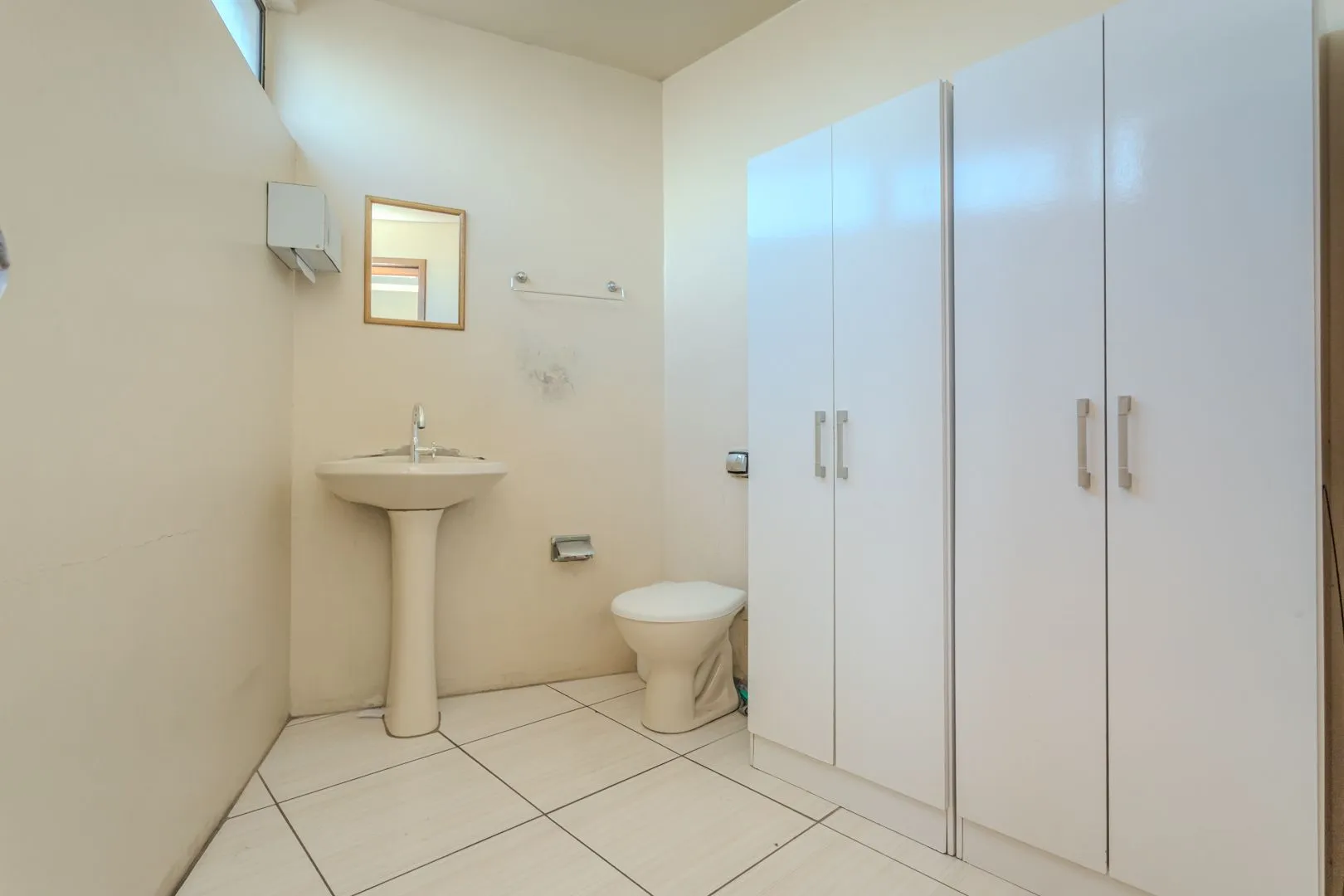 Imagem Ótima e ampla sala comercial