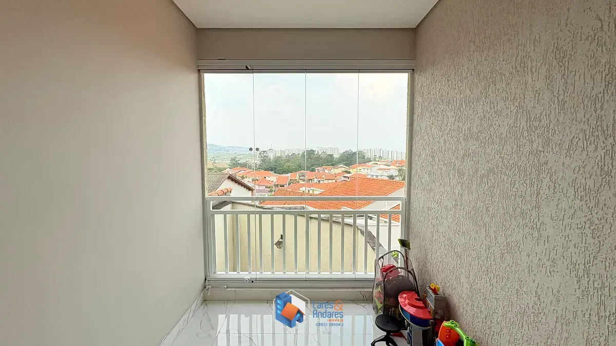 Imagem Sobrado para venda em Jardim Regina com 2 quartos, sendo 2 suítes, 114m²