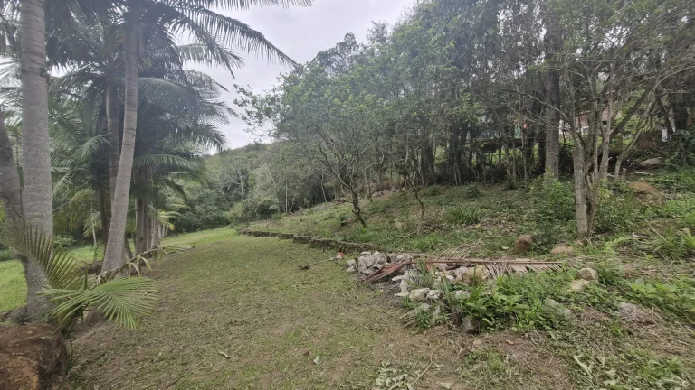 Imagem Terreno de 1.528m² à venda no Bairro Encantada, Garopaba-SC - Oportunidade!