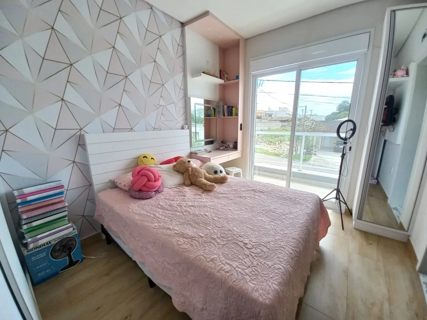 Imagem Casa Alto Padrão à venda com 3 suítes, piscina e muito conforto, Alto do Cardoso, Pindamonhangaba, SP