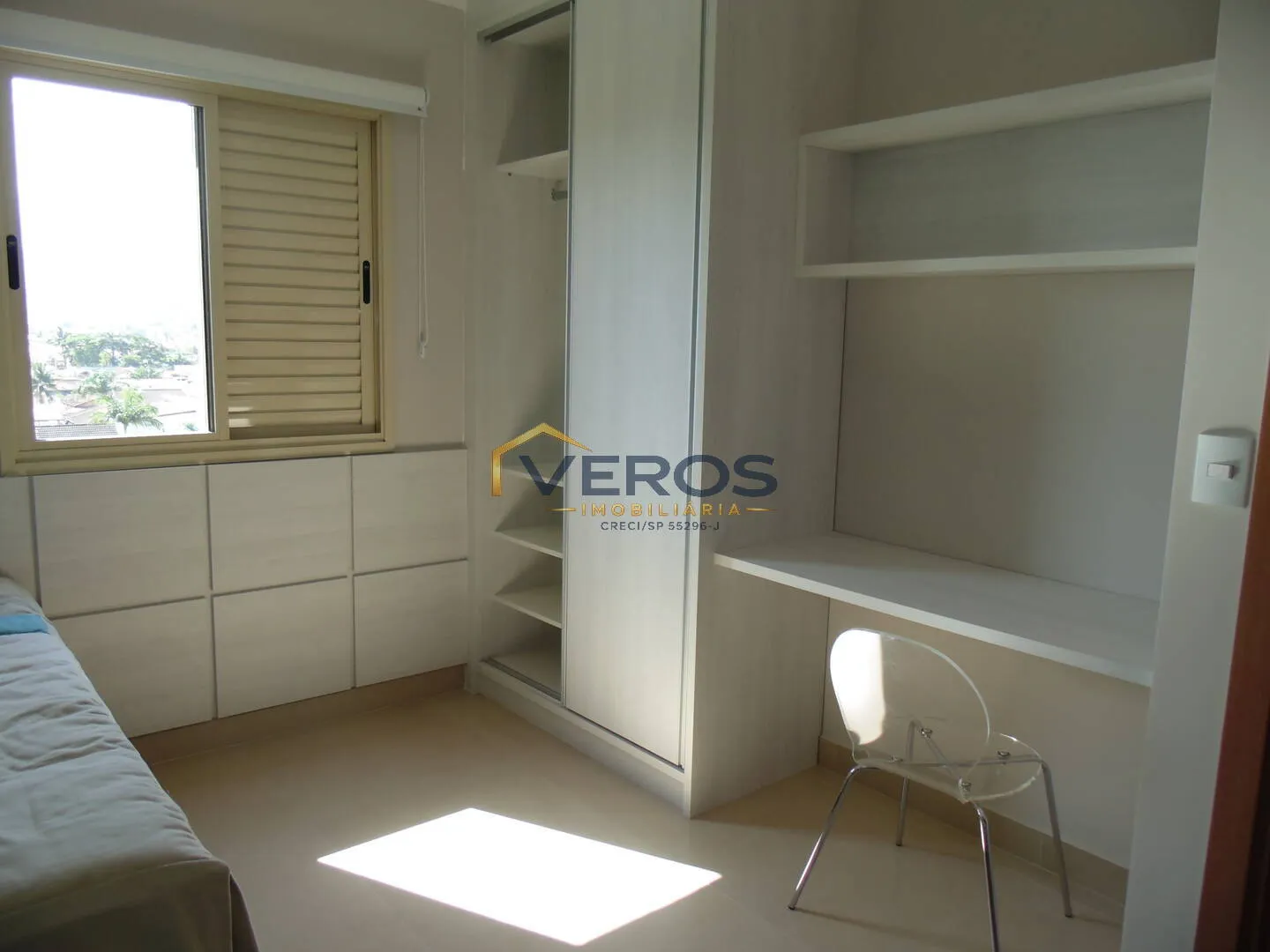 Imagem Apartamento 3 dormitórios mobiliado na orla da praia do Indaiá para venda!
