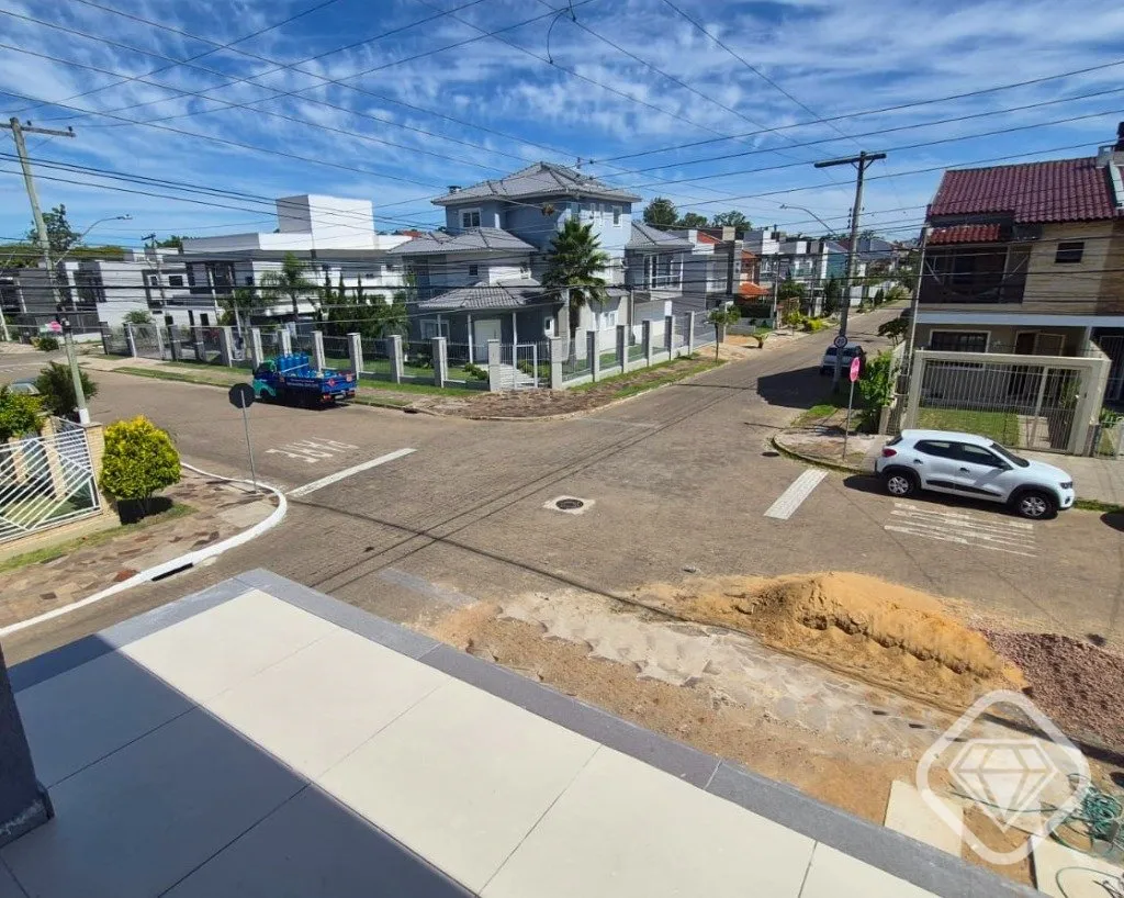 Imagem Casa no Jardins do Prado
PRONTA PARA MORAR.

Sobrado de esquina com excelente padrão construtivo e ...