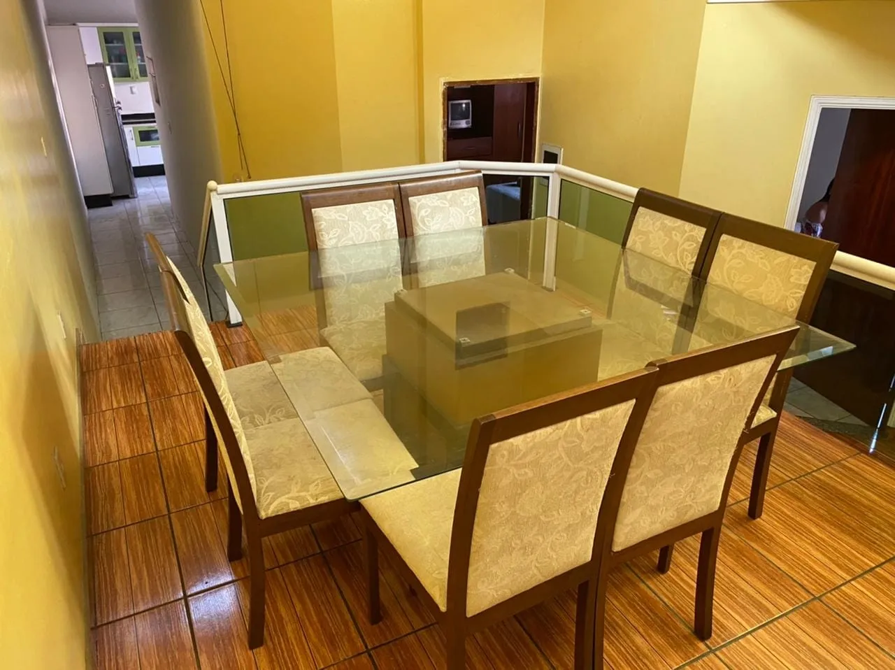 Imagem Casa à venda 4 Quartos, 2 Suites, 6 Vagas, 300M², Jardim Gurilândia, Taubaté - SP