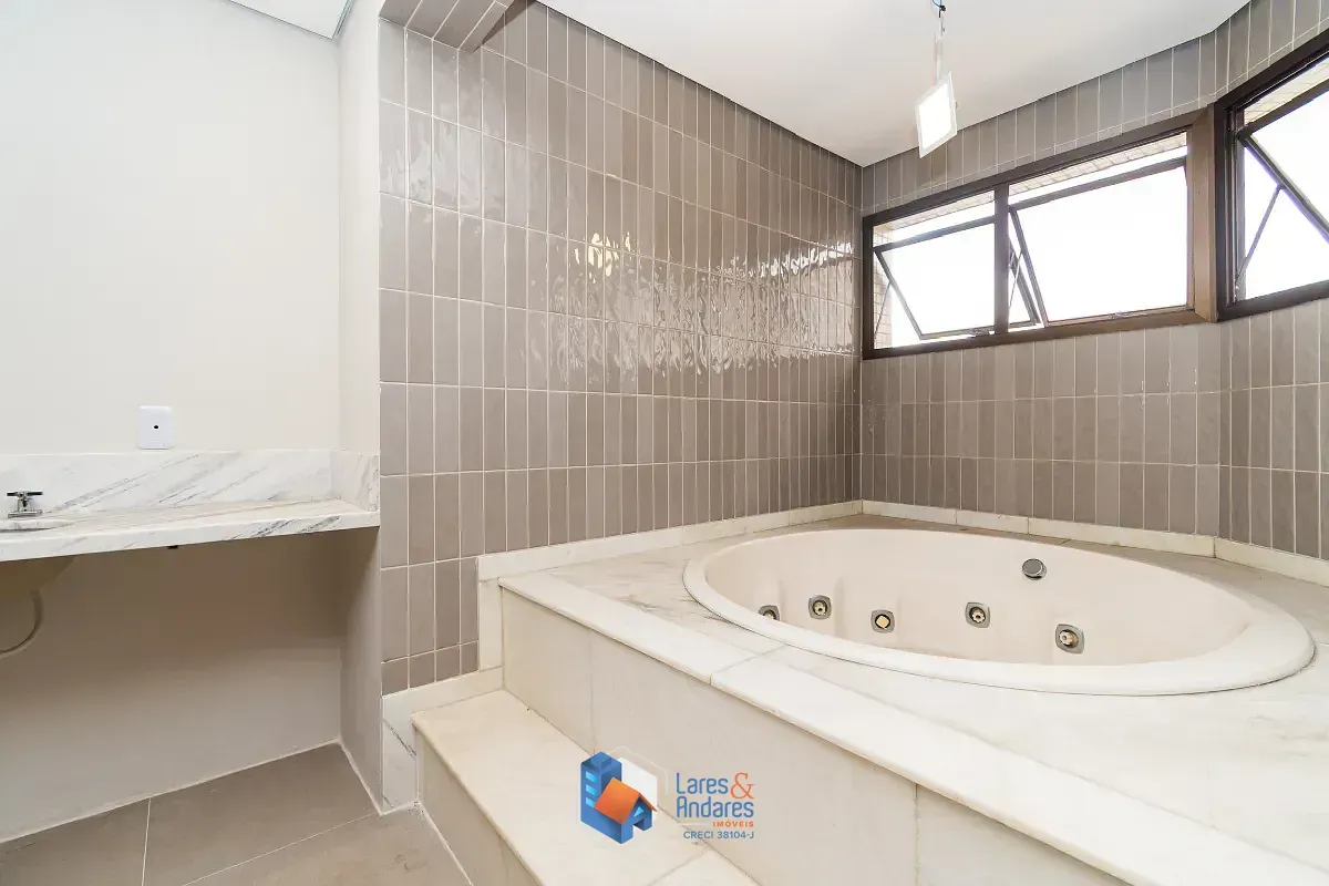 Imagem Apartamento para venda em Ipiranga com 4 quartos, sendo 2 suítes, 186m²