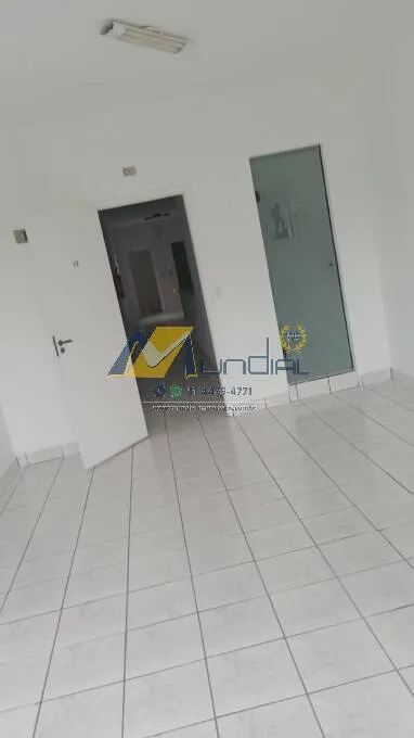 Imagem Conjunto comercial com 5 salas na Rua Oratório em Santo André