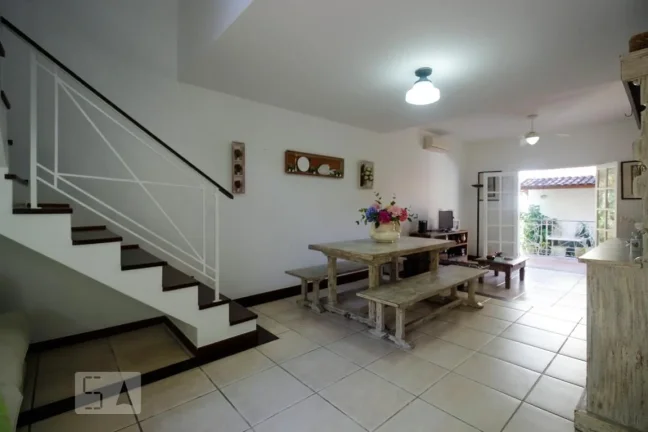 Imagem Casa à Venda - Vargem Pequena, 2 Quartos, 150 m2