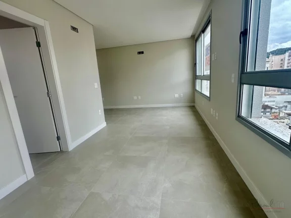 Imagem Ótimo apartamento, arejado e em andar alto, com vista livre, apartamento com 43m² de área privati...