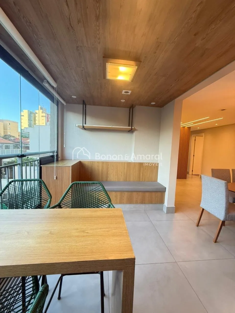 Imagem Apartamento mobiliado para locação no Taquaral em Campinas