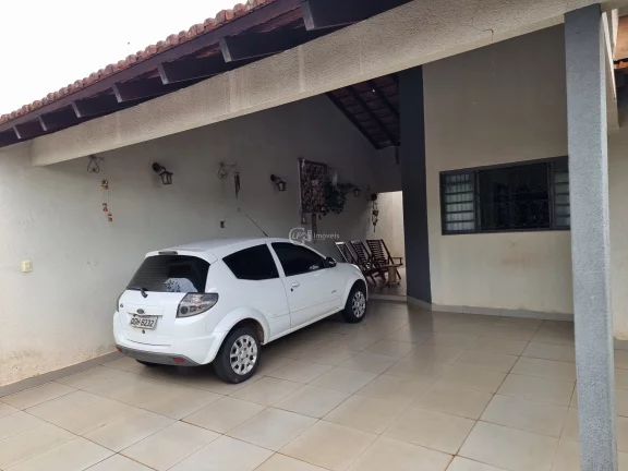 Imagem Linda casa com área gourmet e piscina