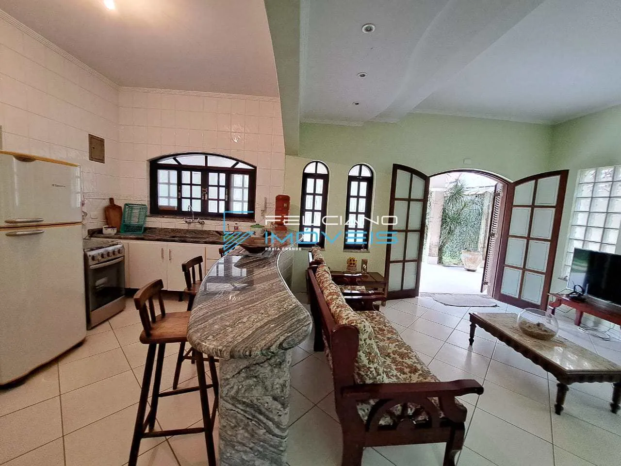 Imagem Casa com 2 quartos, Canto do Forte, Praia Grande - R$ 1.19 mi, Cod: 3993