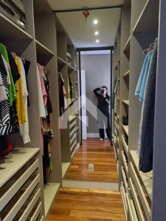 Imagem Apartamento em Centro de Apoio I (Alphaville) - Santana de Parnaíba