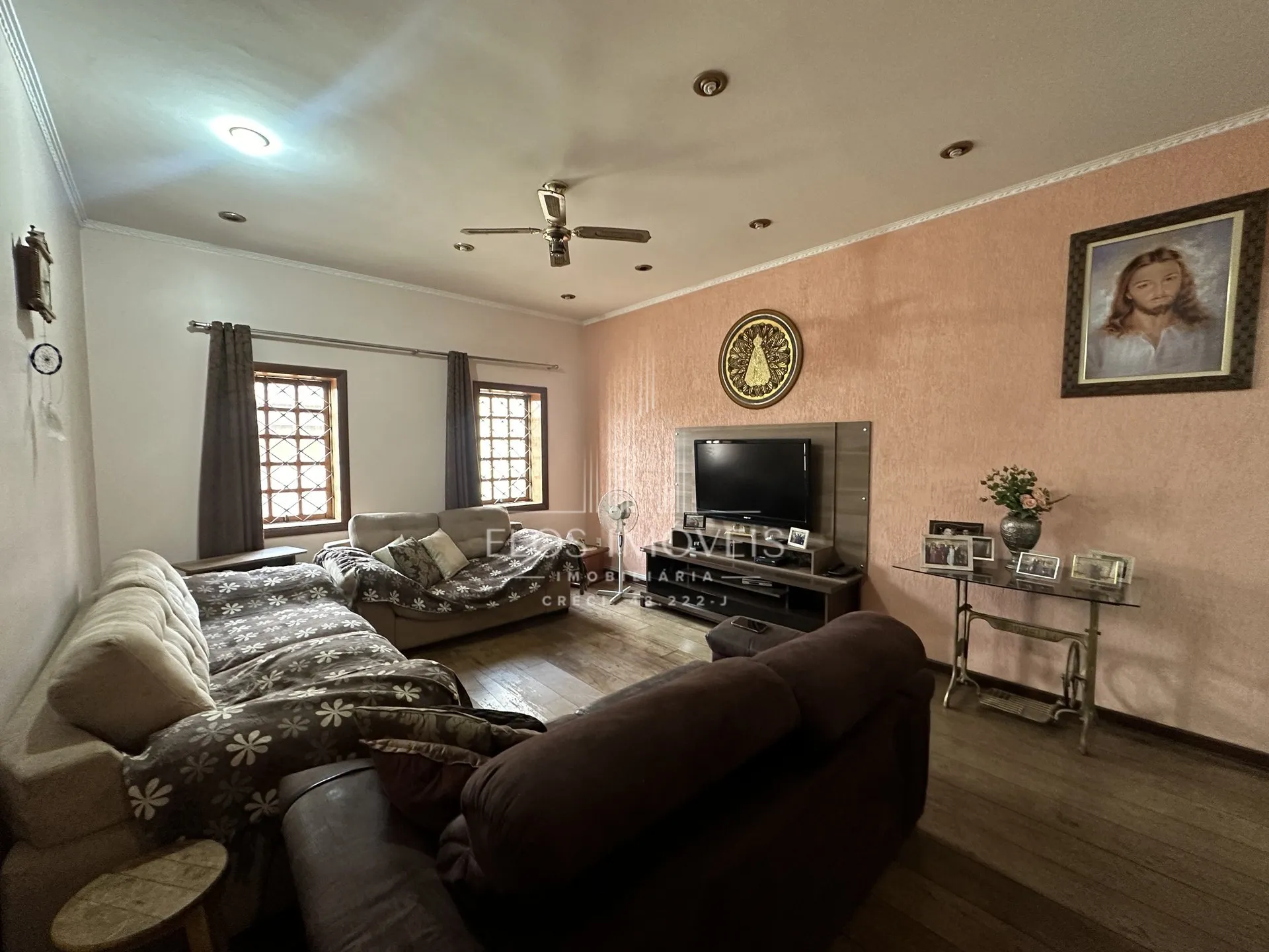 Imagem Sobrado de 3 quartos, 349m² no bairro Boa Vista, em Limeira