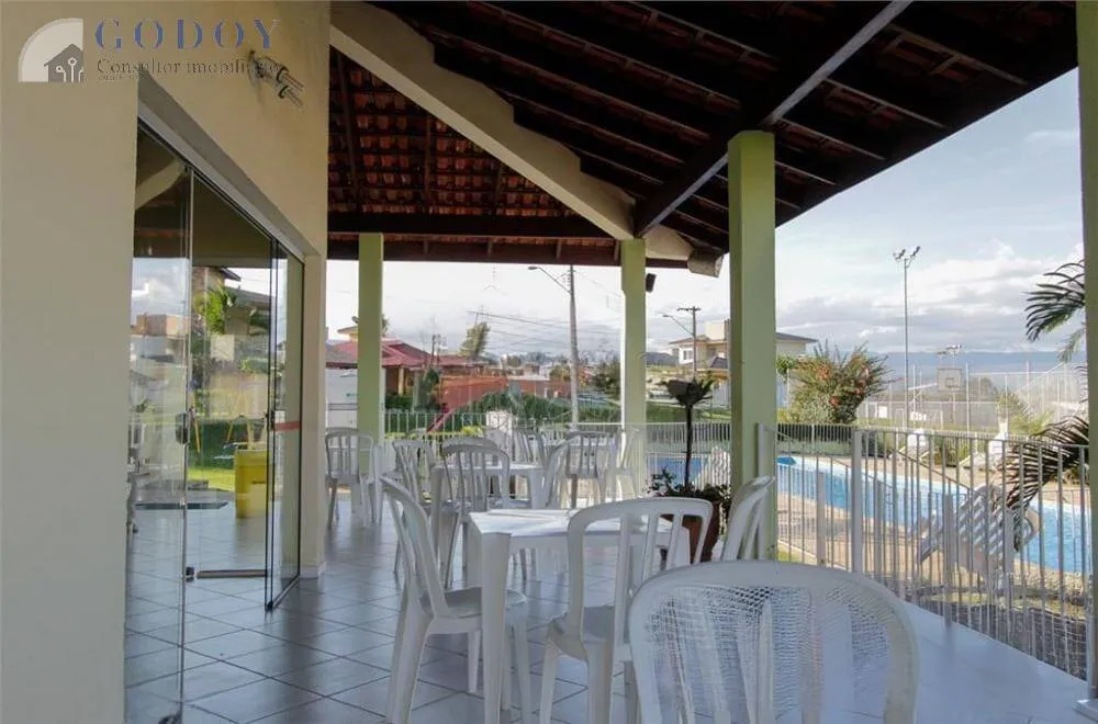 Imagem Casa à venda no Condomínio Real Ville - Pindamonhangaba/SP