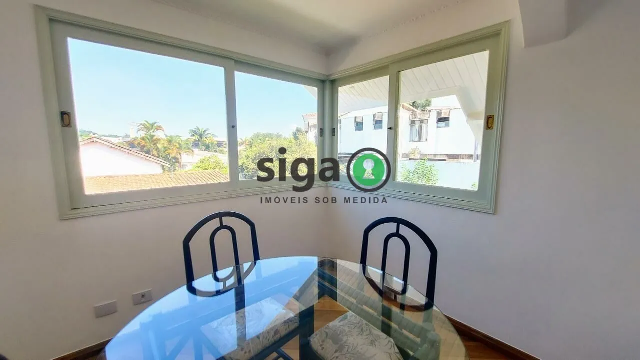 Imagem Casa Reformada à Venda ? 300m², Terreno Amplo, Acabamento de Alto Padrão e Localização Privilegiada
