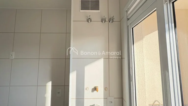 Imagem Apartamento recém entregue pela construtora em andar alto, com 2 vagas de garagem cobertas, oferece...