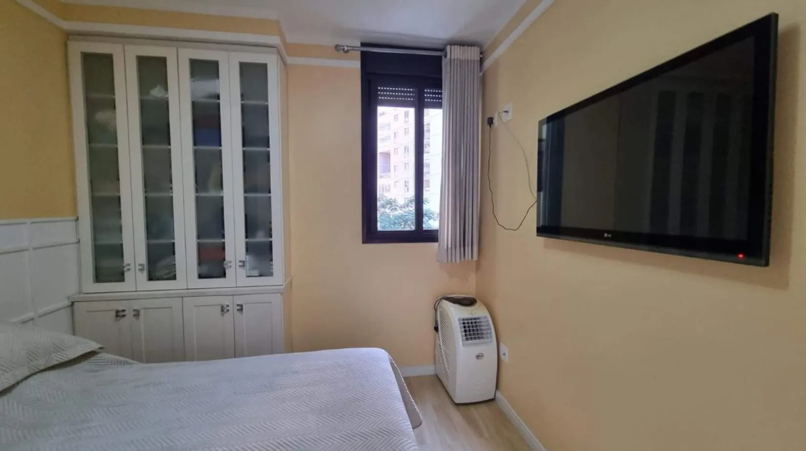 Imagem Apto a Venda de 56m², 2 Dormitórios, 1 Vaga de Garagem ?? Seu Refúgio no Jardim Samambaia.