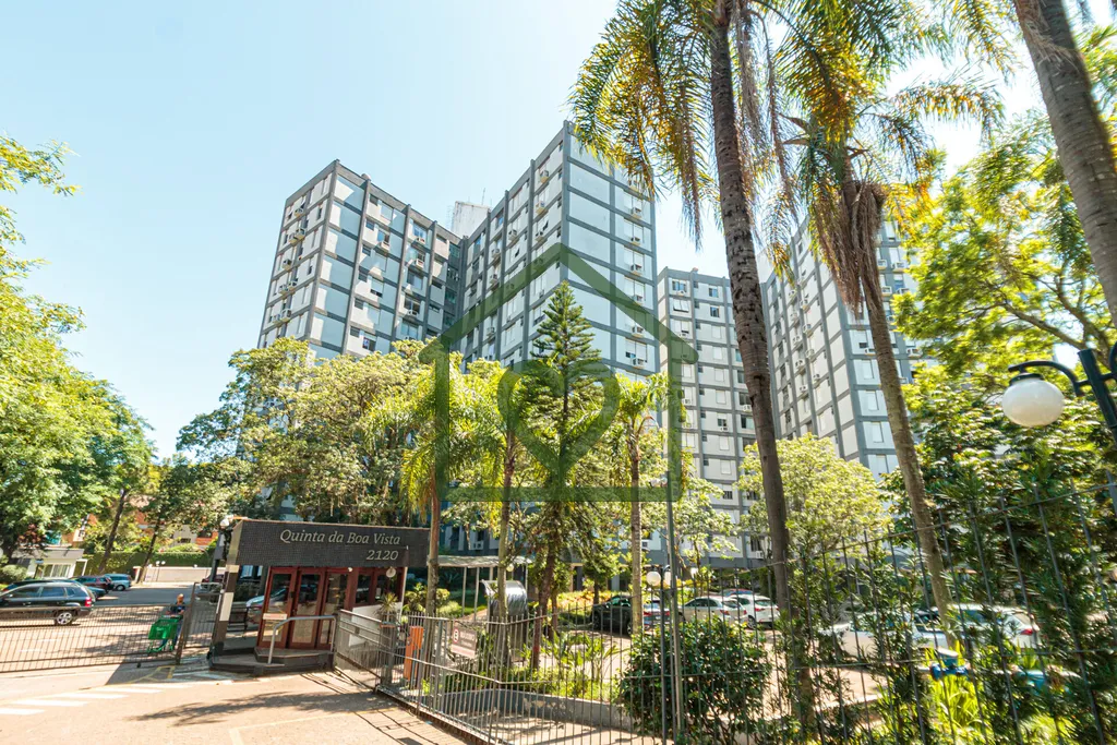 Imagem No coração do bairro Boa Vista, 2 dormitórios , semimobiliado, andar alto, living para 2 ambiente...