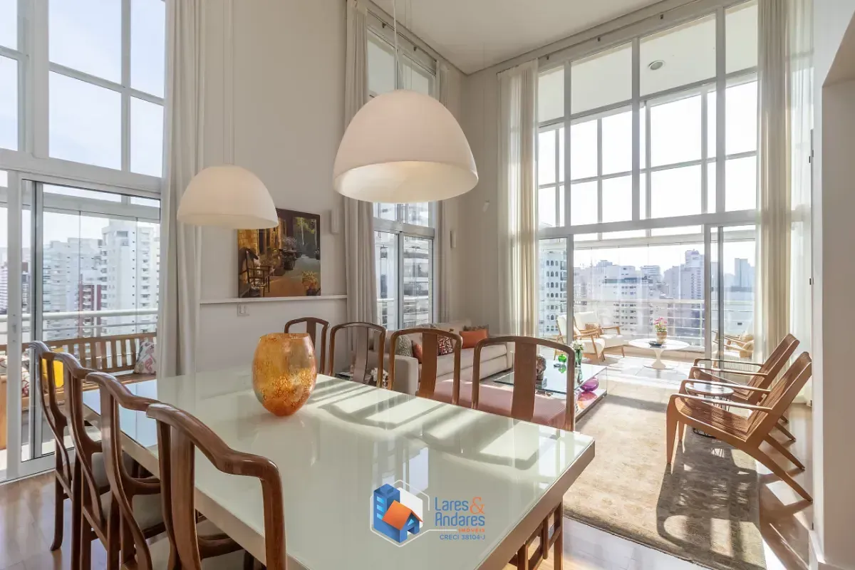 Imagem Apartamento para venda em Moema com 4 quartos, sendo 4 suítes, 300m²