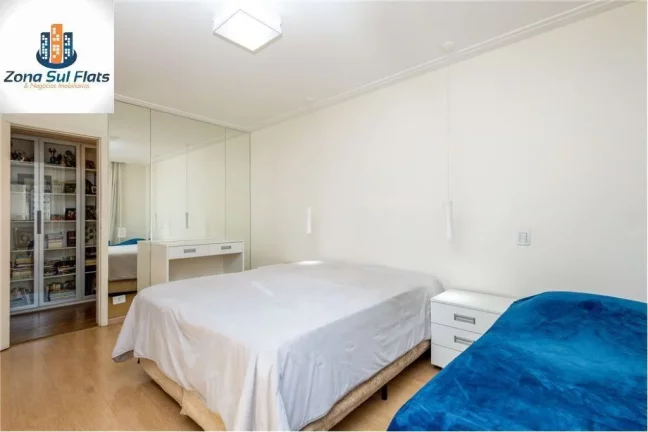 Imagem Apartamento à Venda Em Moema Com 4 Dormitórios Sendo 3 Suítes e 4 Vagas