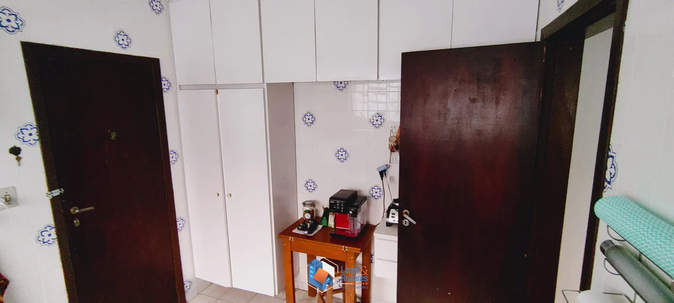Imagem SOBRADO À VENDA COM 250 M², COM 3 AMPLOS DORMS, COM EDÍCULA AO FUNDO E VAGA PARA 2 CARROS, BROOKLIN PAULISTA, SÃO PAULO, SP