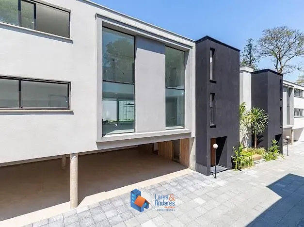 Imagem Casa em condomínio para venda em Jardim Cordeiro com 4 quartos, sendo 4 suítes, 686m²