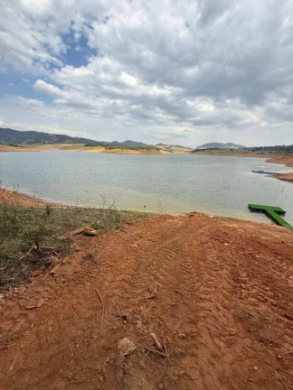 Imagem Terreno 5.000 m² Pé na Água Escritura Joanópolis!!