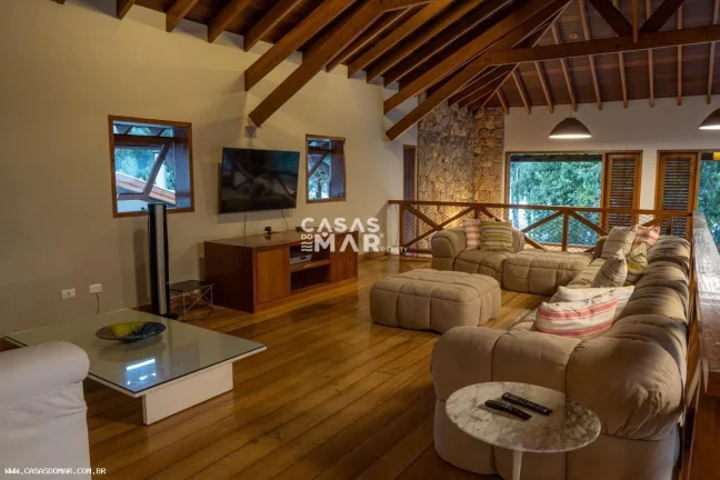 Imagem Casa Frente Mar para Temporada em Ubatuba / SP no bairro Domingas Dias