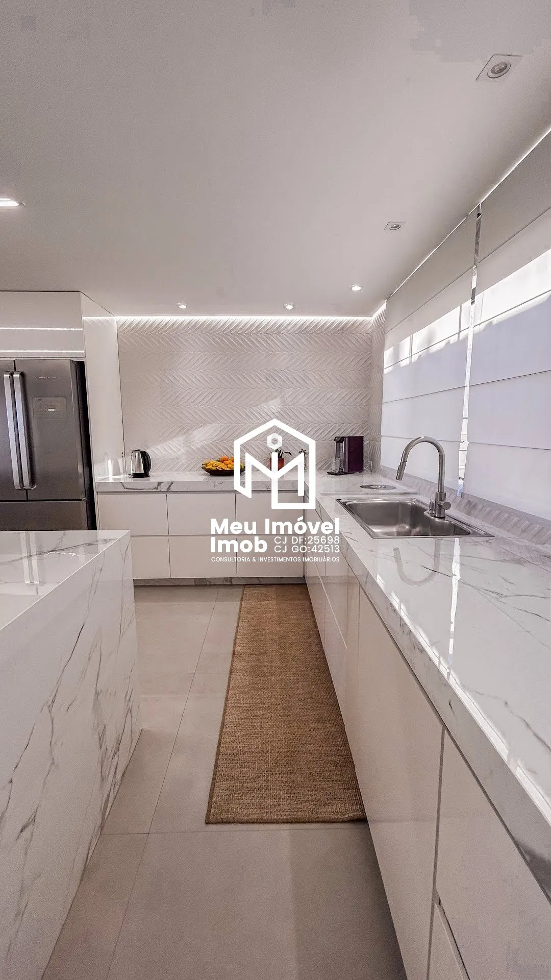 Imagem Casa 4 Quartos 4 Suítes 12 Vagas 540m² Piscina Churrasqueira